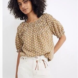 Madewell Floral Smocked Top in Tan